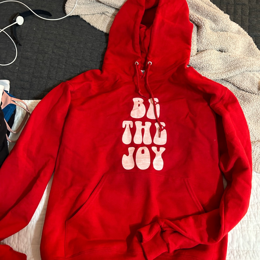 Koch nwot Christmas sweatshirt
